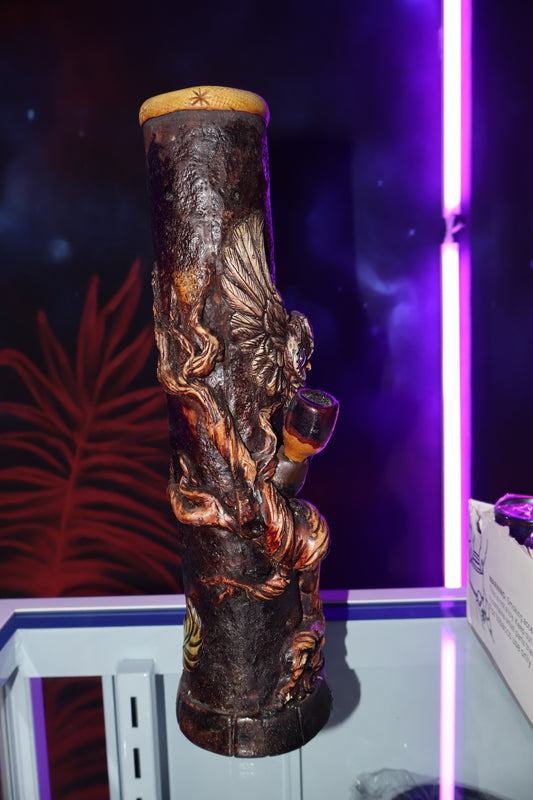 Bong Artesanal de Búho y Árbol – Obra Única de Colección 🦉🌳